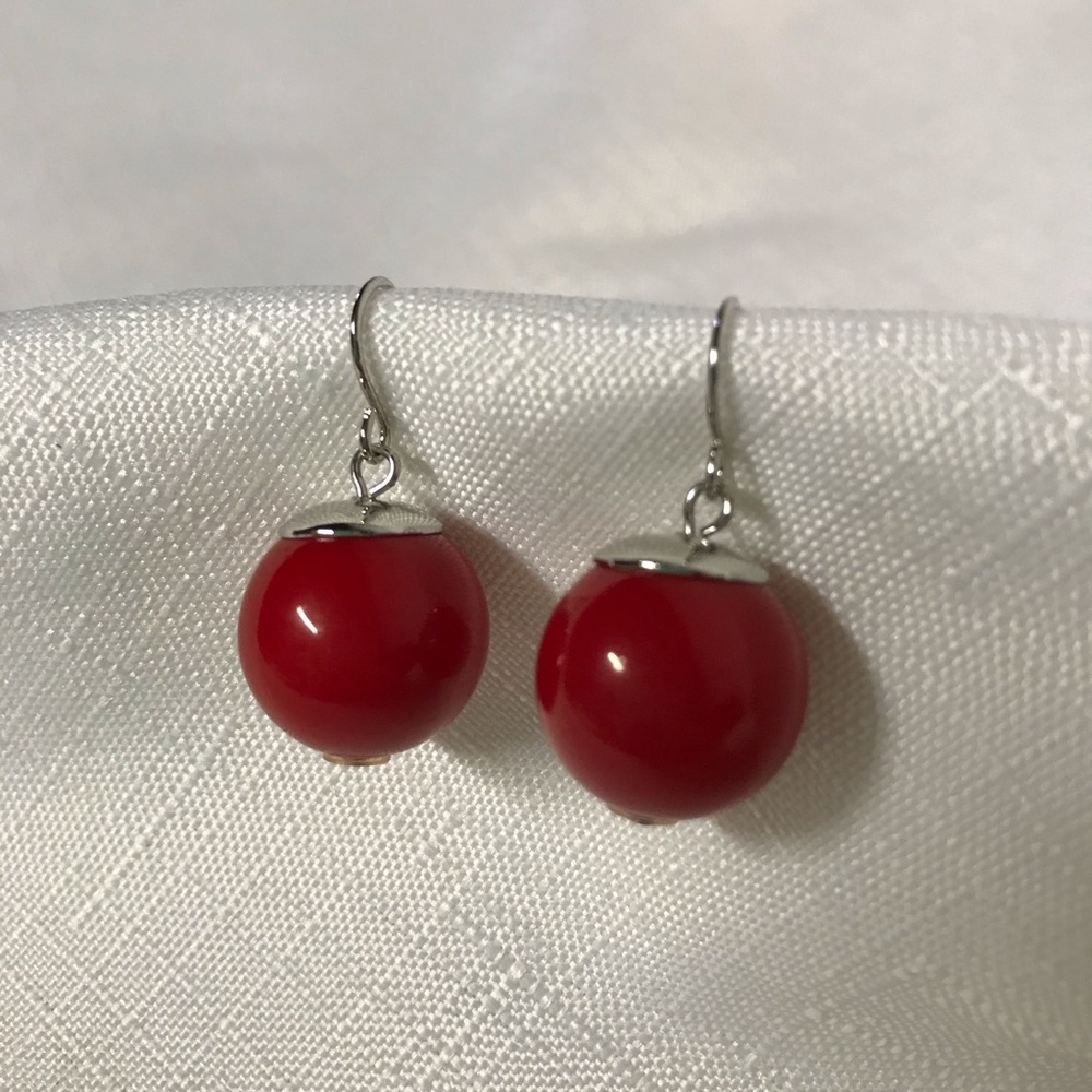 Red Earrings with silver trim NWT red drop